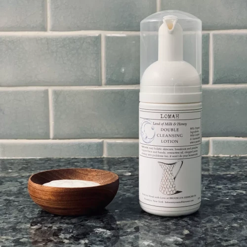 Brooklyn 奶柔滑蜜潔面乳 Lomah Double Cleansing Lotion120ml